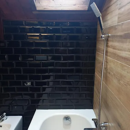 アパート Vinga Holiday's House インペリア