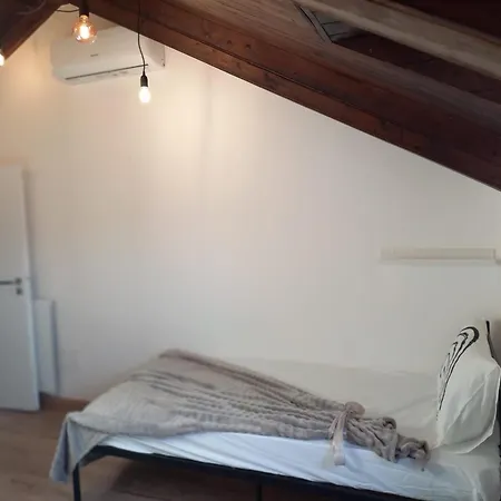 Apartamento Vinga Holiday's House Imperia